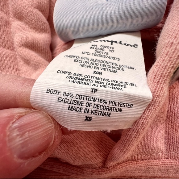 ⭐️ CHAMPION USA Baby Pink Cropped Comfy Cozy Hoodie Sweatshirt Size EXTRA SMALL - Picture 7 of 13